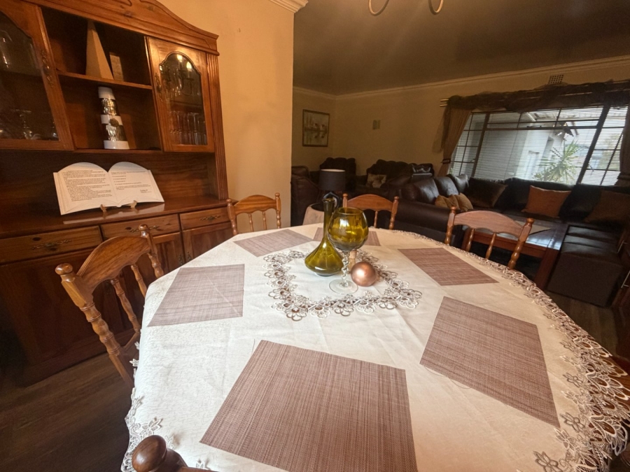 4 Bedroom Property for Sale in Roodia Free State